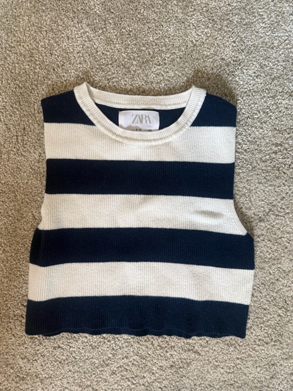 Girls Zara Navy and Cream Striped Knit Crop Top 9/10